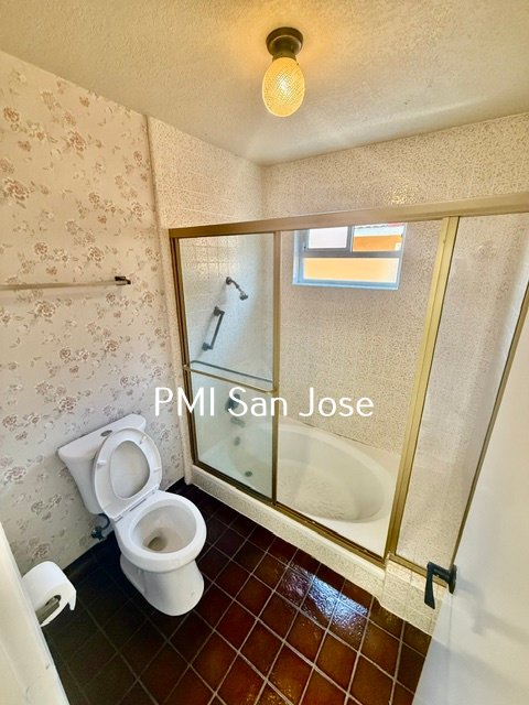 4 Bed 2.5 Bath home for rent in Milpitas property image
