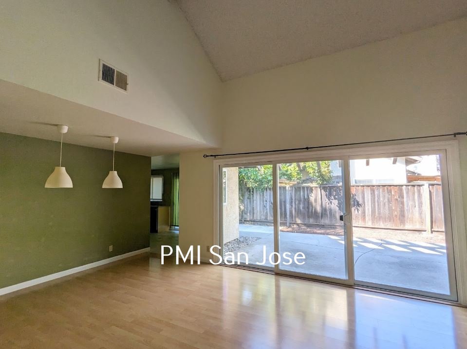3 Bed 2 Bath 1,290sqft home in San Jose property image