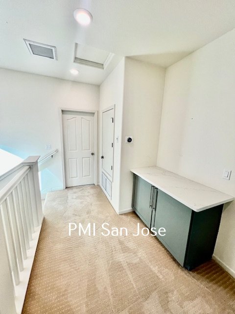 4 Bed 3.5 Bath home available in Communication Hill property image