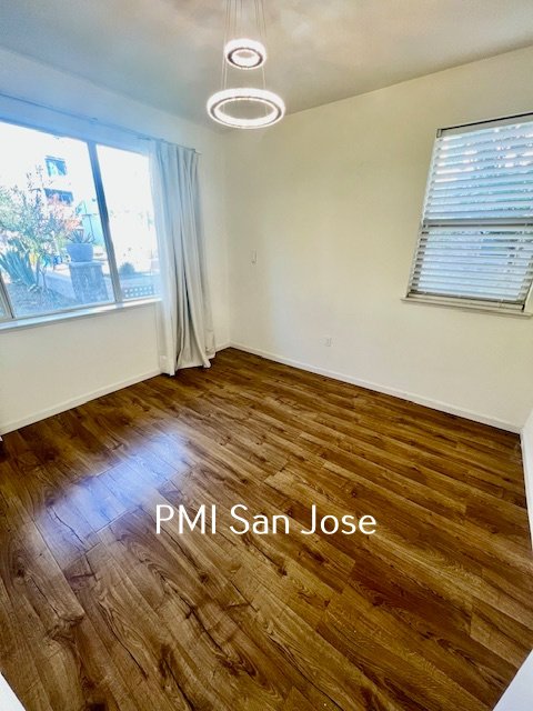 4 Bed 3.5 Bath home available in Communication Hill property image