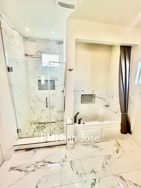 4 Bed 3.5 Bath home available in Communication Hill property image